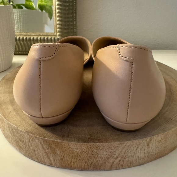 Nine West Saige d'Orsay Flats - Picture 2 of 9